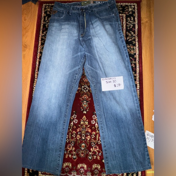 Akademim Jeans - Picture 1 of 3